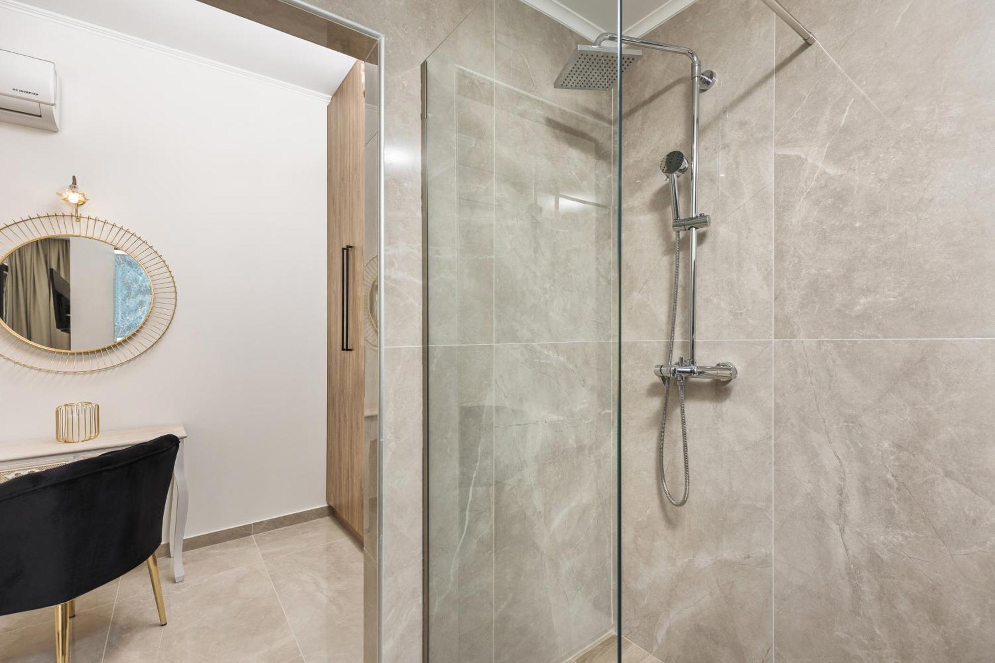 Mateo & Filipos Luxury Villa