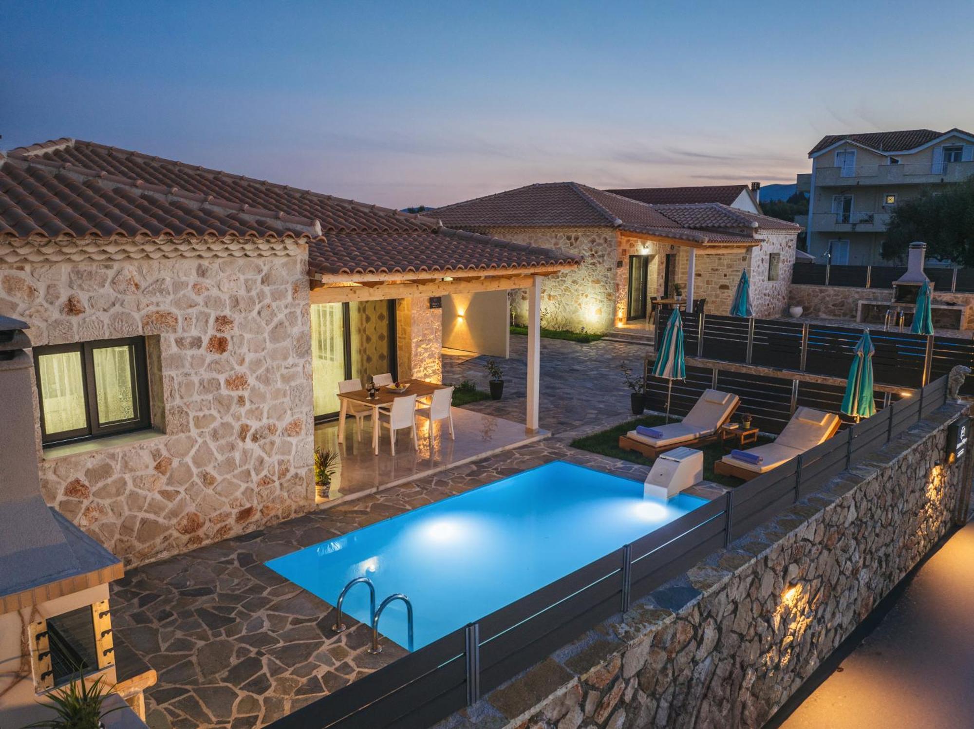 Mateo & Filipos Luxury Villa